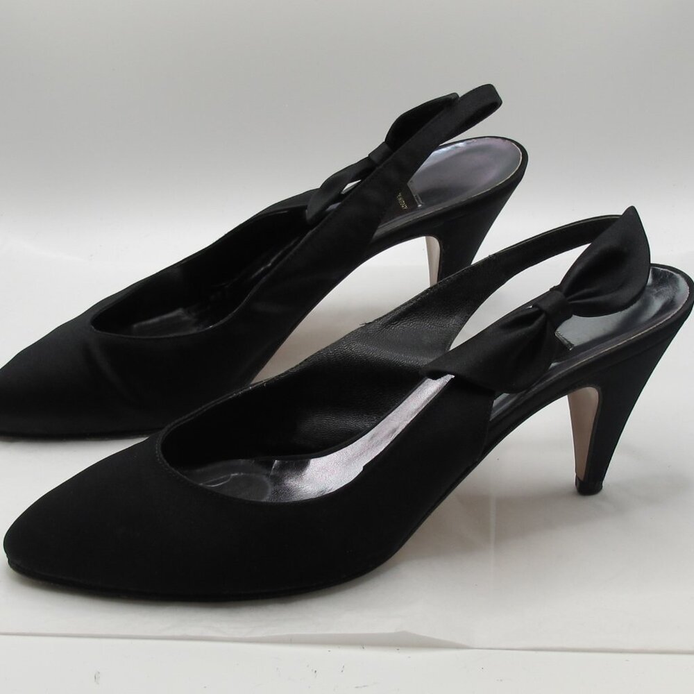 Lord & Taylor black fabric slingbacks with bow detail - 8.5AA